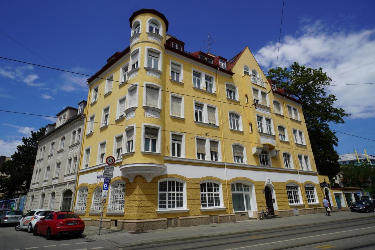 Homely Stay Studio 5 - Trendy Self-Check-In Stay In Munich — Photos 1